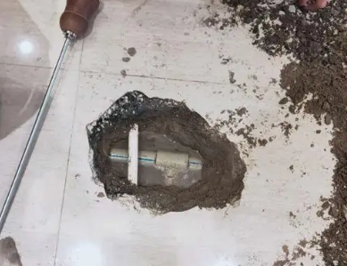 怀仁卫生间测漏水